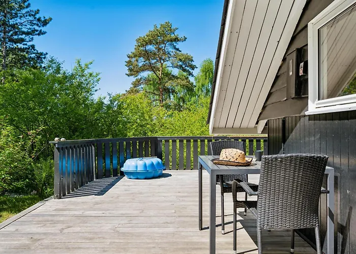 Well-maintained Close To Town And Golf Course Ebeltoft